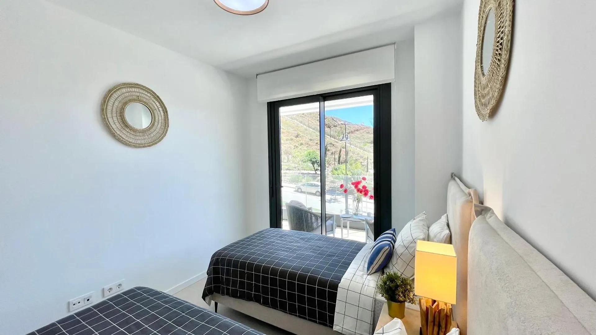 Beach Paradise 2 Bedrooms 푸엔히롤라